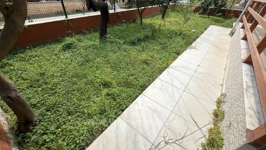 Luxury 4+1 Villa For Sale In Seferihisar, Cumhuriyet Mahallesi, Meltem Tur Sitesi