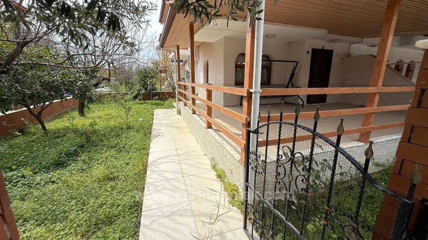 Luxury 4+1 Villa For Sale In Seferihisar, Cumhuriyet Mahallesi, Meltem Tur Sitesi