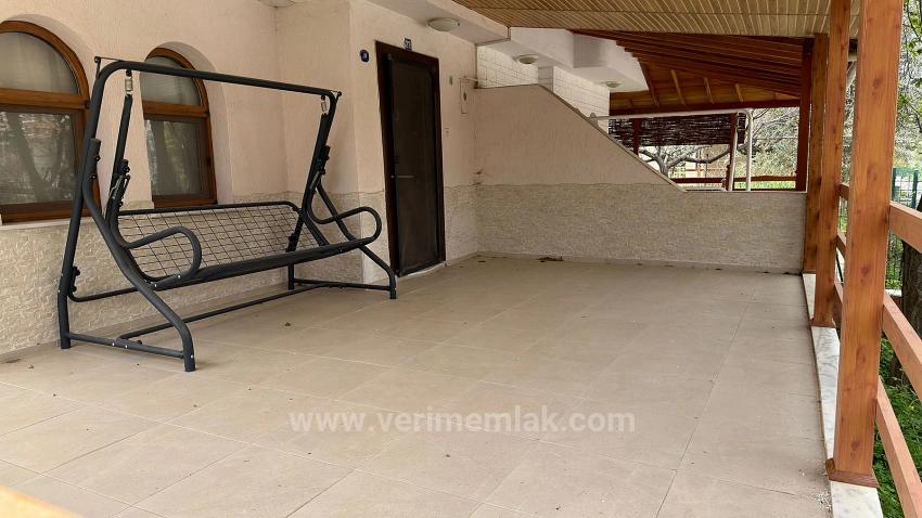 Luxury 4+1 Villa For Sale In Seferihisar, Cumhuriyet Mahallesi, Meltem Tur Sitesi