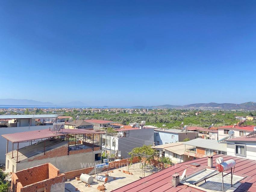 2+1 Villa For Sale With Full Sea Garden In Seferihisar Ürkmez