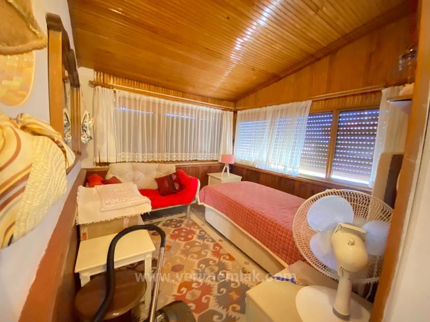 Detached 4+1 Villa For Sale With A Large Garden In A Site In Doğanbey