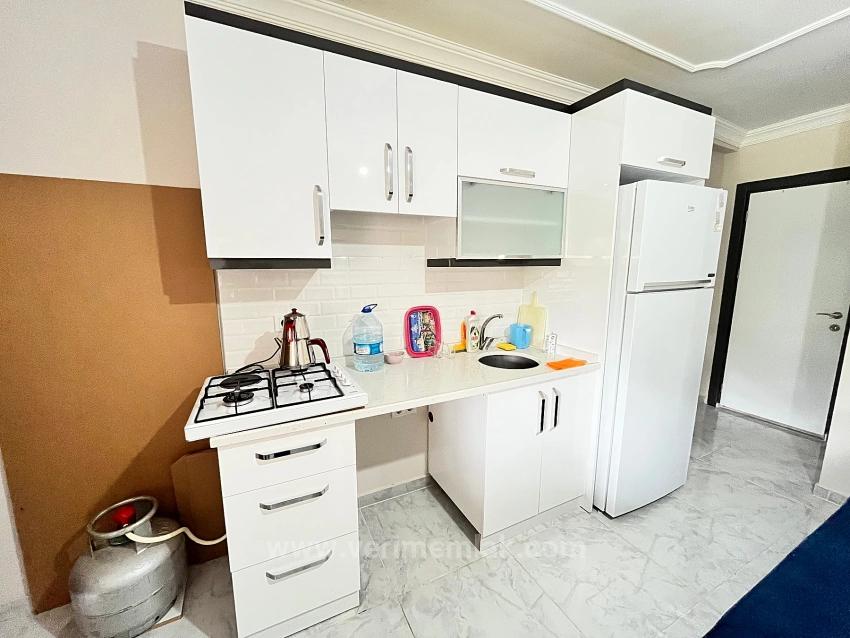 1+1 Apartment For Sale In Seferihisar/Mersin Area, 500M From The Sea, With Garden, No Additional Renovation Needed.