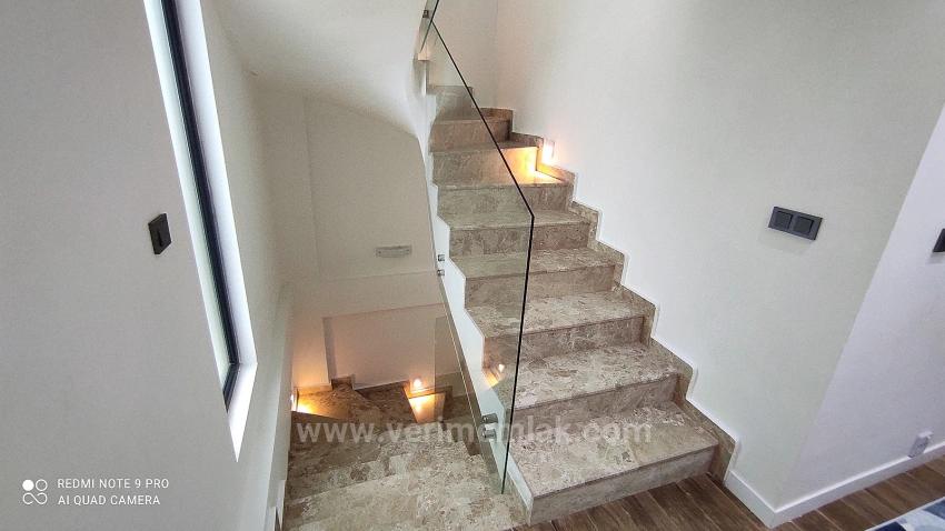 3+1 Villa For Sale With A Single Detached Pool On The Seaside In Ürkmez