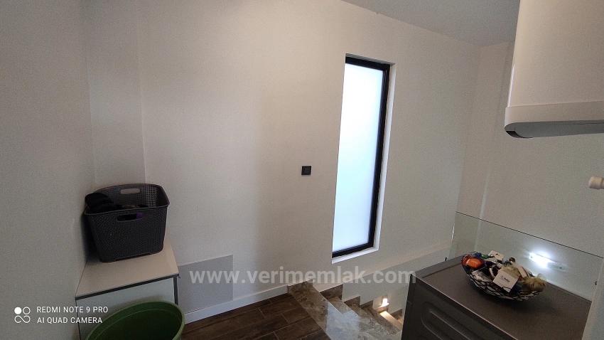 3+1 Villa For Sale With A Single Detached Pool On The Seaside In Ürkmez