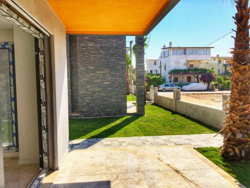 3+1 Villa For Sale With A Single Detached Pool On The Seaside In Ürkmez