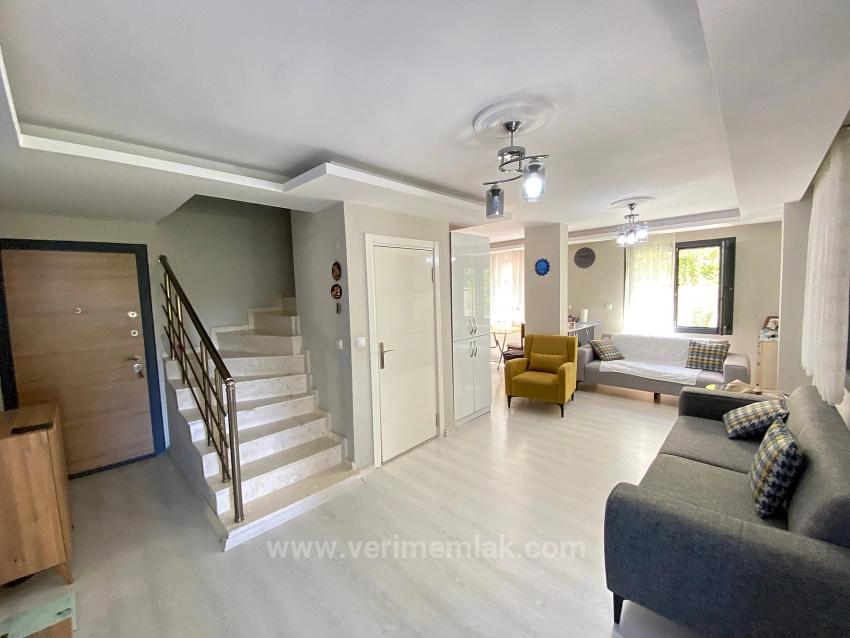 Luxury 3+1 Duplex Apartment For Sale In Ürkmez, 400 Meters From The Sea, Centrally Located