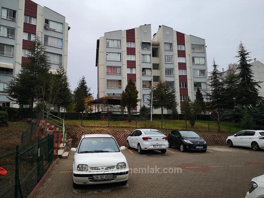 3+1 Apartment For Sale In Ankara Batıkent Batısitesi, No Additional Renovation Needed, Mid-Floor, Adjacent To Social Amenities.