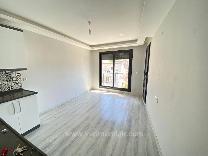 3+1 Penthouse Duplex For Rent In Seferihisar Mersinalanı, 300M From The Sea!
