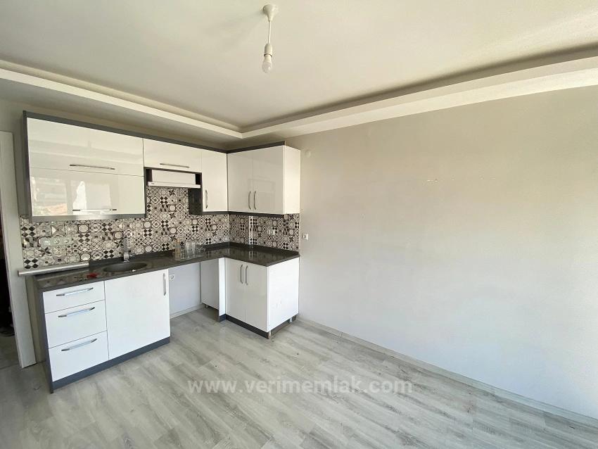 3+1 Penthouse Duplex For Rent In Seferihisar Mersinalanı, 300M From The Sea!