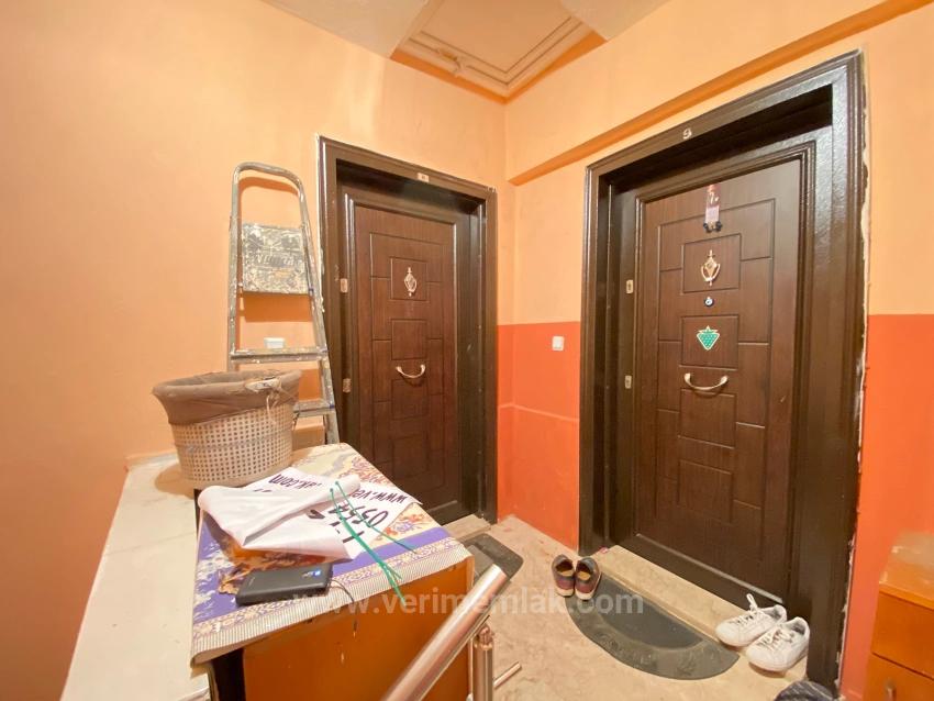 2+1 Apartment For Rent In Seferihisar Mersin Area, Just 100 Meters From The Sea!