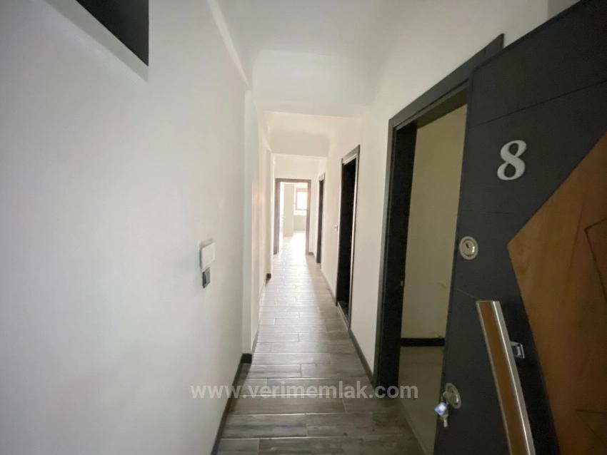 Spacious And Modern 2+1 Apartment For Rent With Elevator In Seferihisar Mersin Area