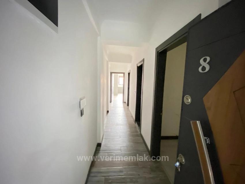 Spacious And Modern 2+1 Apartment For Rent With Elevator In Seferihisar Mersin Area