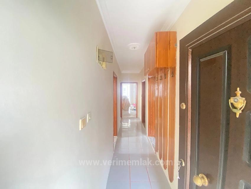 2+1 Apartment For Rent In Seferihisar Mersinalanı, Very Close To The Sea And City Center, No Additional Costs