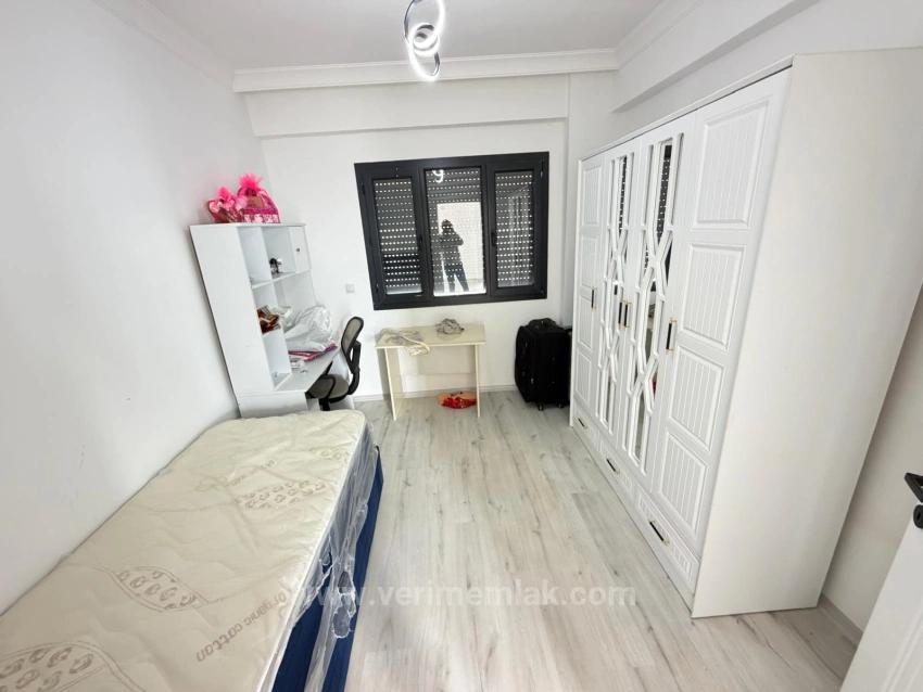 3+1 Villa For Sale In Seferihisar: Solar Powered, Underfloor Heating, Fully Furnished