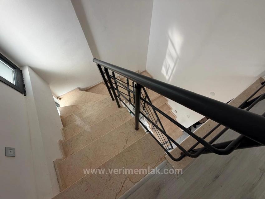 3+1 Villa For Sale In Seferihisar: Solar Powered, Underfloor Heating, Fully Furnished