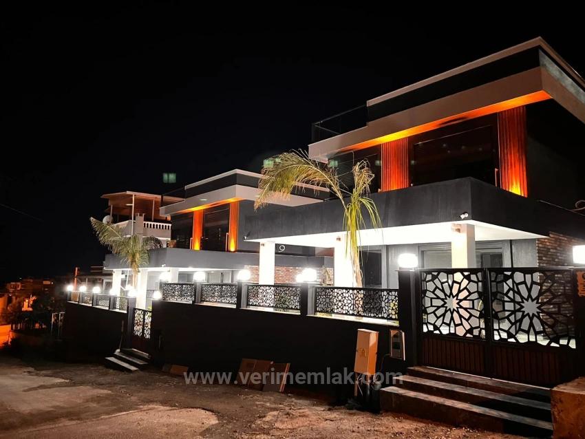 Luxury 3+1 Detached Villa For Sale In Seferihisar With Full Sea View And Smart Systems