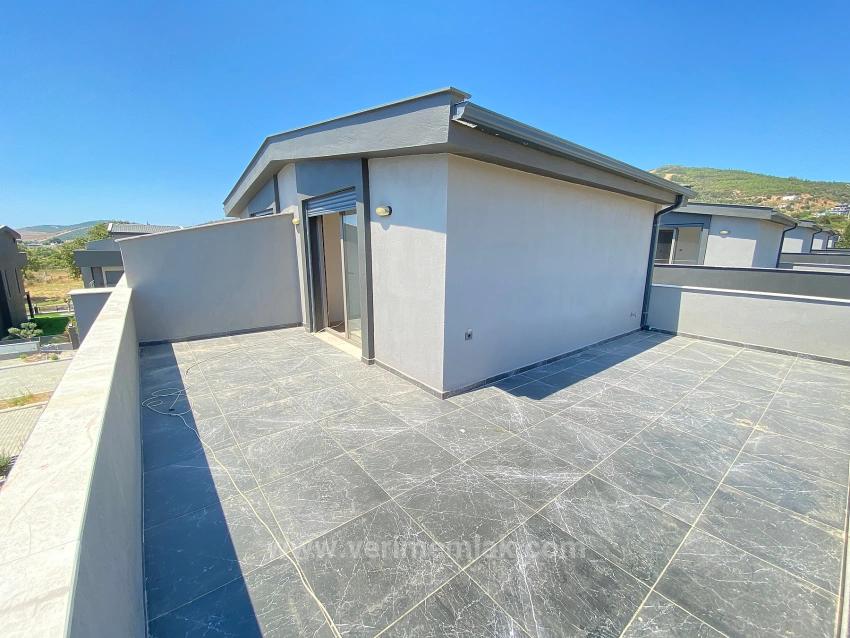 Ultra Luxury 3+1 Detached Villa For Sale By The Sea In Doğanbey