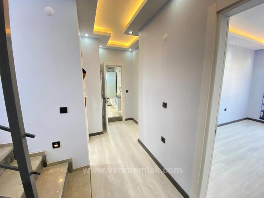 Luxury 3+1 Villa For Sale In Ürkmez With A Large Garden And Sea Front Detached