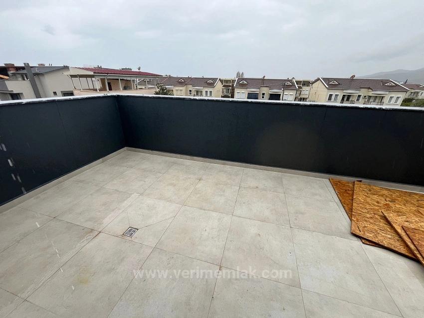 Detached Villa With Fruit Orchard, 500M From The Sea In Gümüldür Fevzi Çakmak