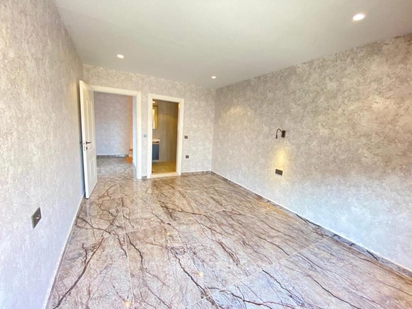 Ultra Luxury 3+1 Villa With Private Garden For Sale In Seferihisar Camikebir