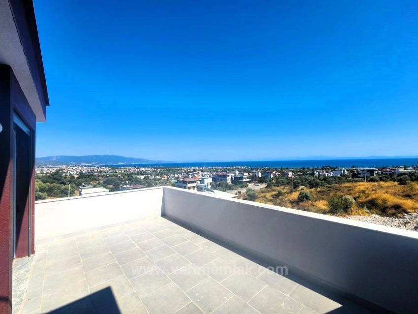 Brand New, Corner 3+1 Villa For Sale In Seferihisar Atatürk With Full Sea View! 🌊