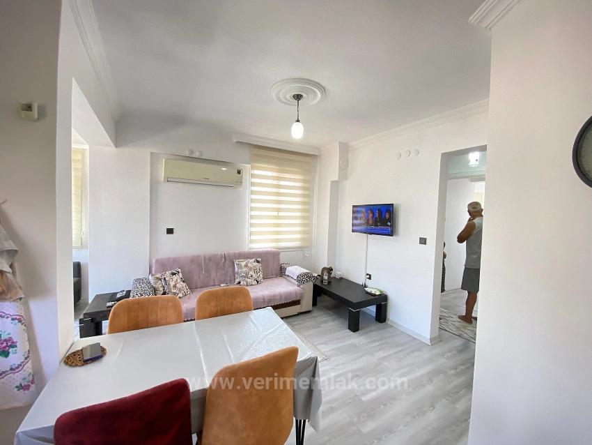 2+1 Apartment For Sale In Seferihisar Bengiler, 300M From The Sea, No Additional Renovation Needed.