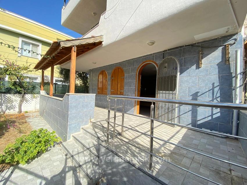4+1 Detached Villa For Sale In Doğanbey With Large Garden And Sea View