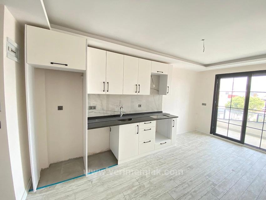 Luxury Brand New 2+1 Apartment In Seferihisar Payamlı, Just 100 Meters From The Sea!