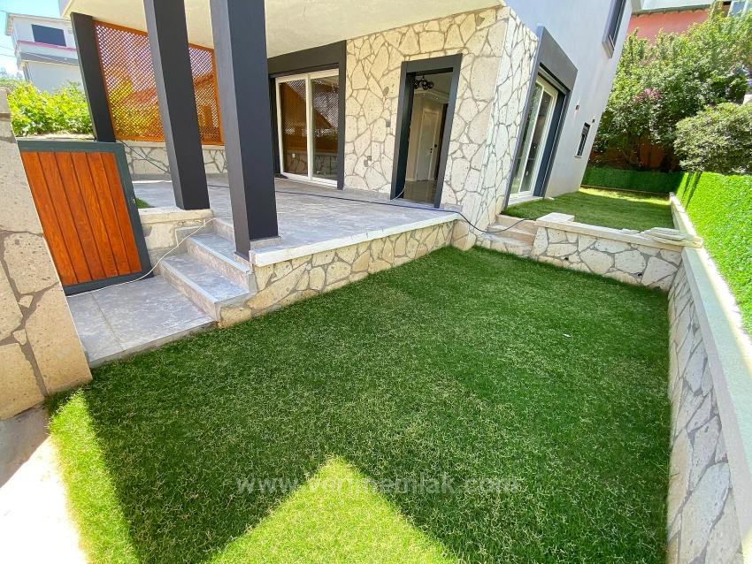 Ultra Luxury 3+1 Villa For Sale With A Large Garden In Doğanbey