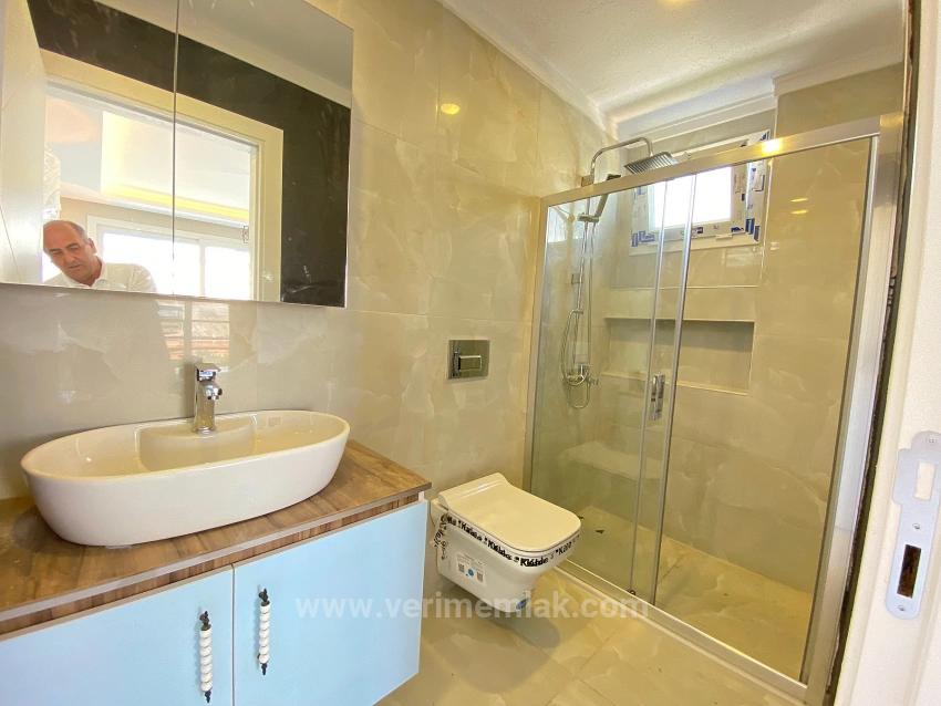 Modern Architecture In Seferihisar Cumhuriyet: 3+1 Villa With Stone Workmanship And Garden For Sale!