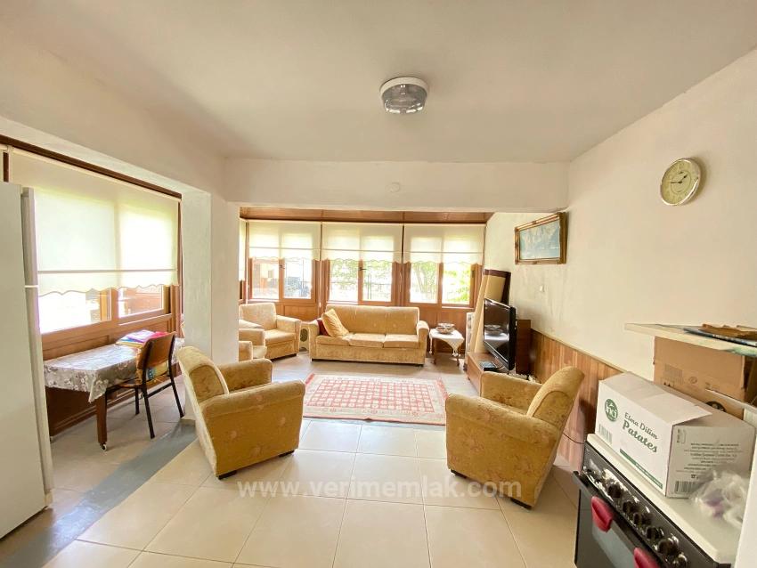 Brand New, Renovated, Corner Plot, Detached 3+1 Villa For Sale In Seferihisar, Şenköy Site.