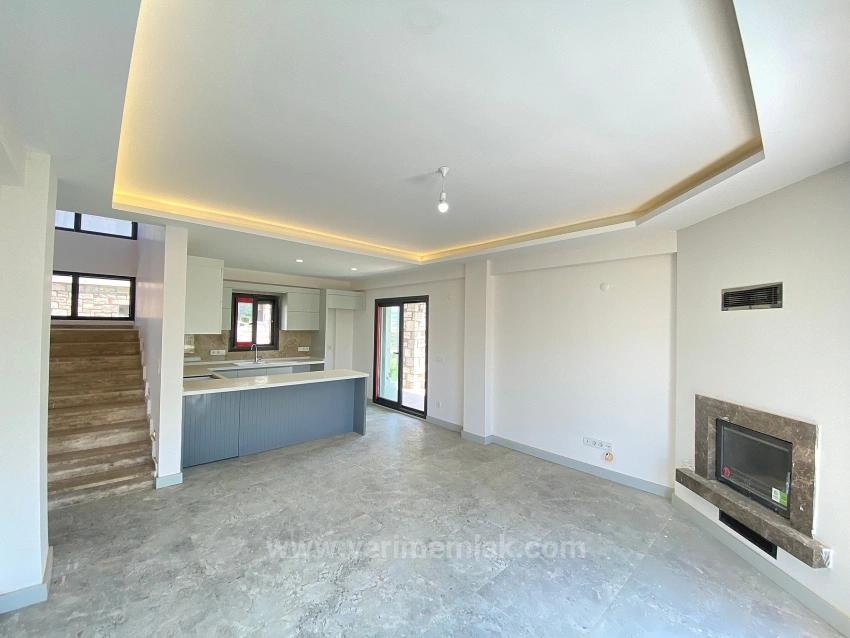 Swimming Pool Underfloor Heating Luxury 4+1 Villa For Sale In Seferihisar