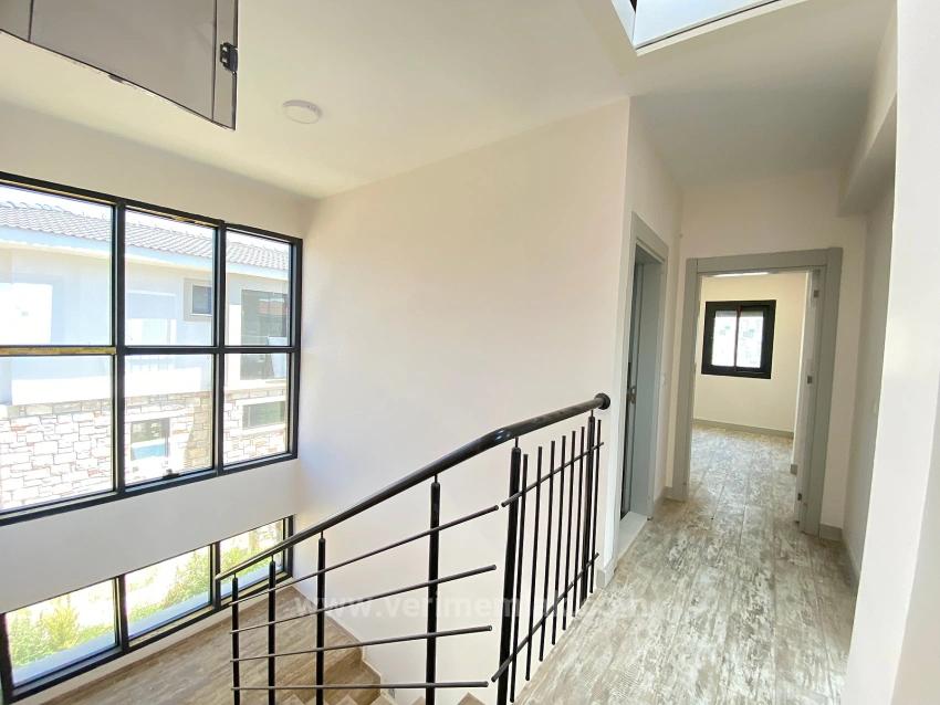 Swimming Pool Underfloor Heating Luxury 4+1 Villa For Sale In Seferihisar