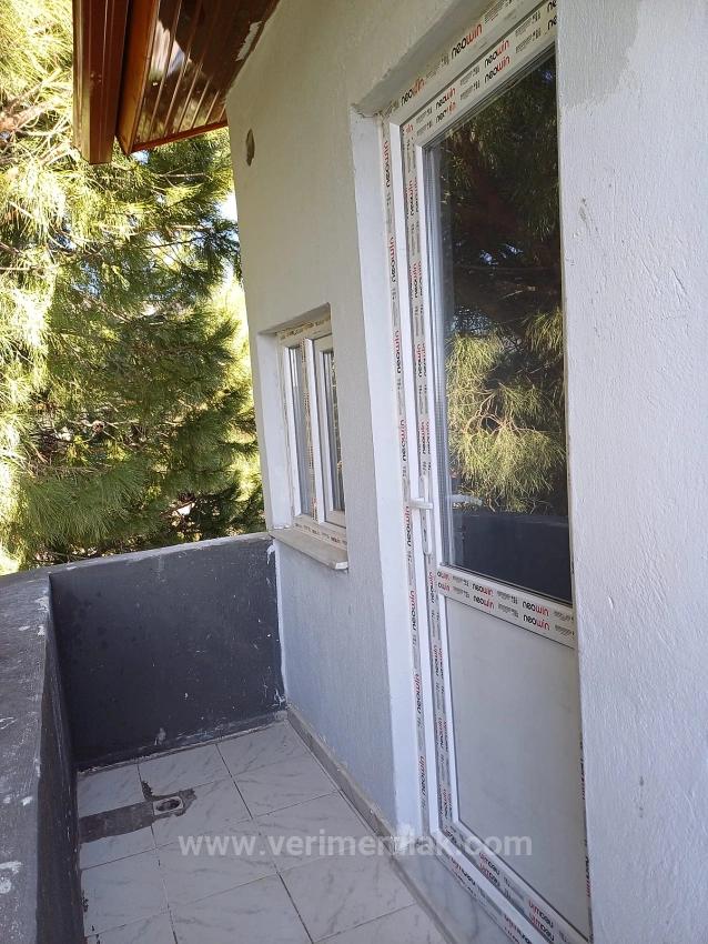 Bargain! 2+1 Apartment With Terrace For Sale In Seferihisar Mersin Area, 400M From The Sea!
