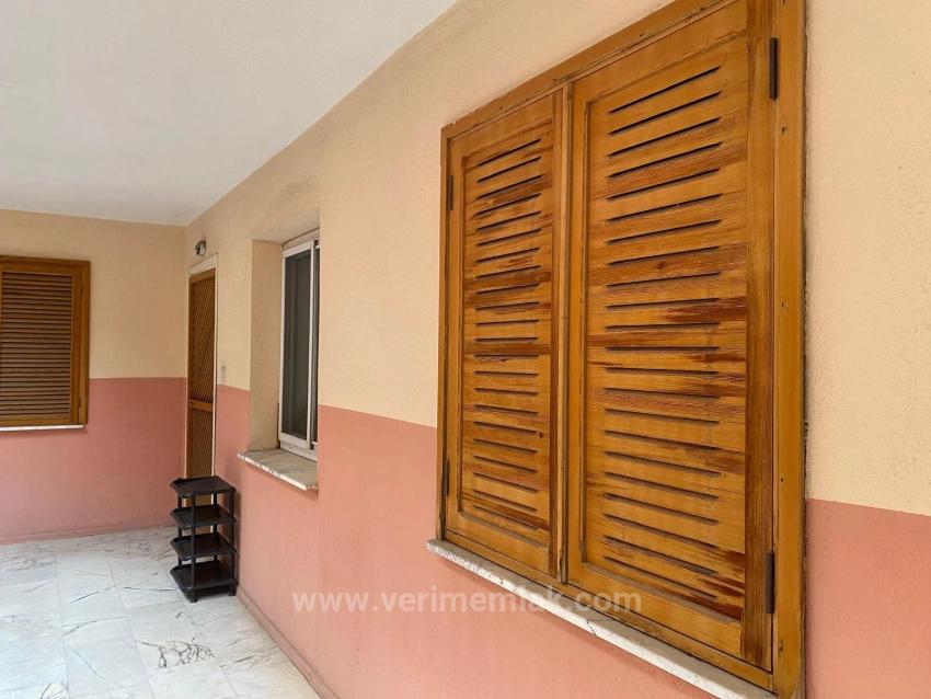 Spacious 2+1 Mid-Floor Apartment For Sale In Seferihisar Mersin Area, 250M From The Sea, No Additional Costs!