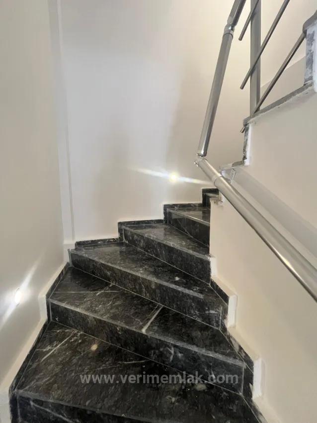 3+1 Villa With Spacious Garden, 900M From The Sea, In Özdere Çukuraltı!