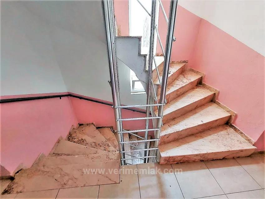 Free 2+1 Flat In Seferihisar Bengiler, 300M From The Sea And 50M From Shopping