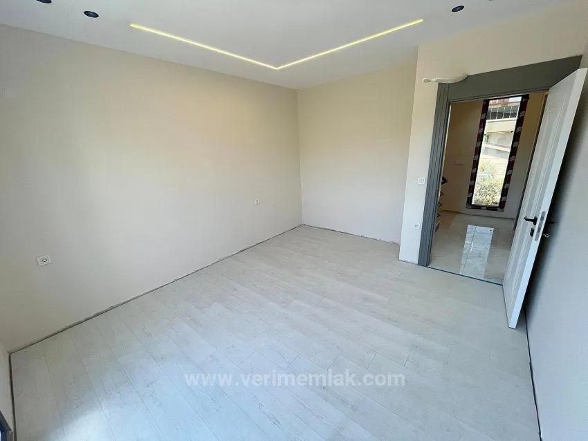 Luxury 3+1 Detached Villa With Spacious Garden, 400M From The Sea In Menderes Gümüldür
