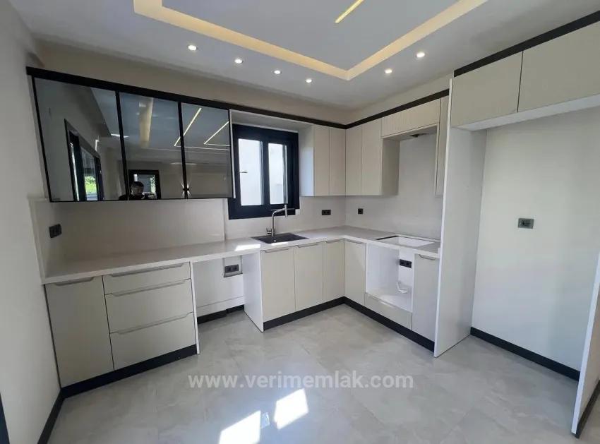 Izmir Özdere 14 Houses: A Huge 3+1 Villa With A Large Garden And Exterior Stone Cladding For High Comfort.