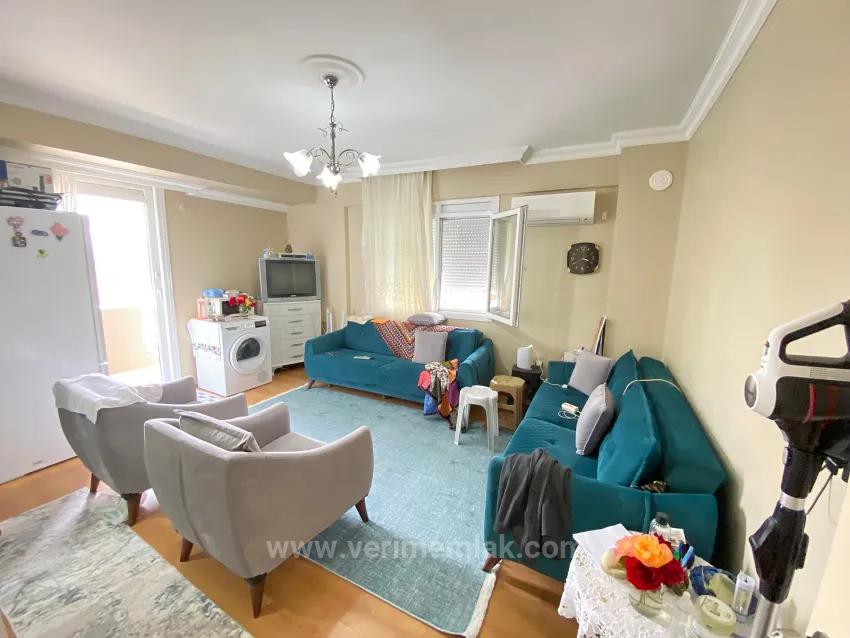 Seferihisar Mersin Area 400 M To The Sea, Cost-Free For Sale 2+1 Flat –
