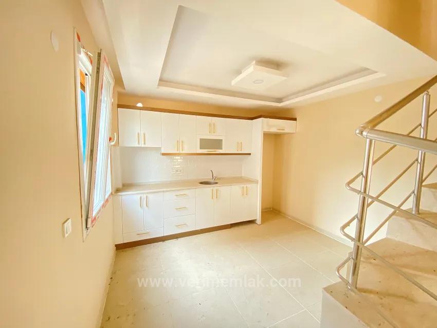 Seferihisar Payamlı Da Gardenous For Sale 2+1 Villa