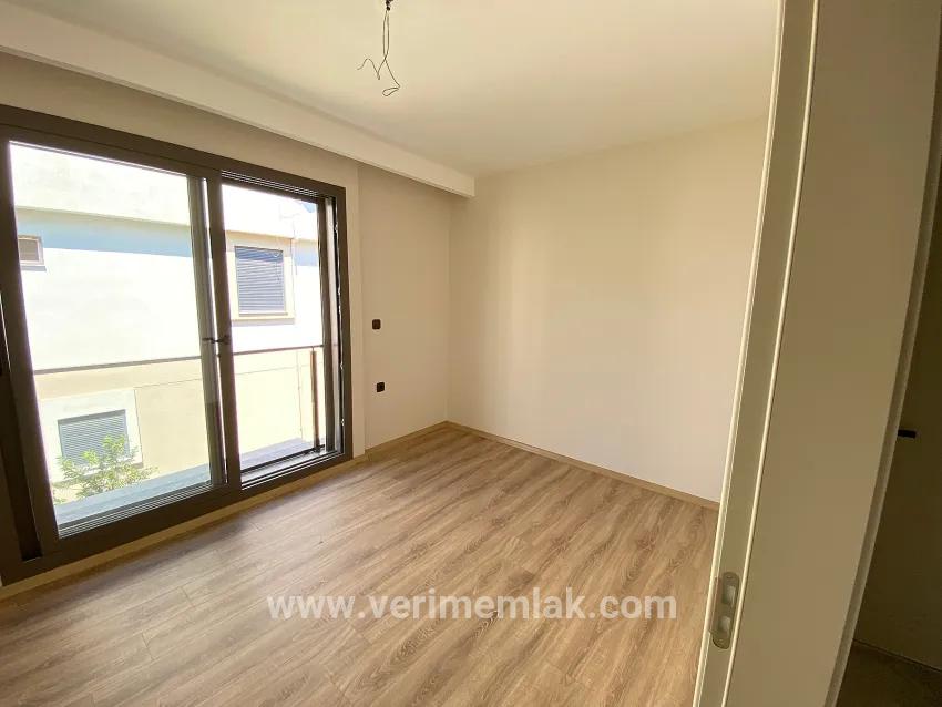 3+1 Bedroom Villa For sale in Mersin Alanı Nbh. Seferihisar Ürkmez - 180 m²