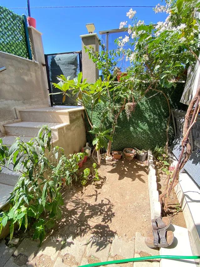 In Seferihisar Payamlı, Heat Pump, Cost-Free Detached Corner 3+1 Villa For Sale