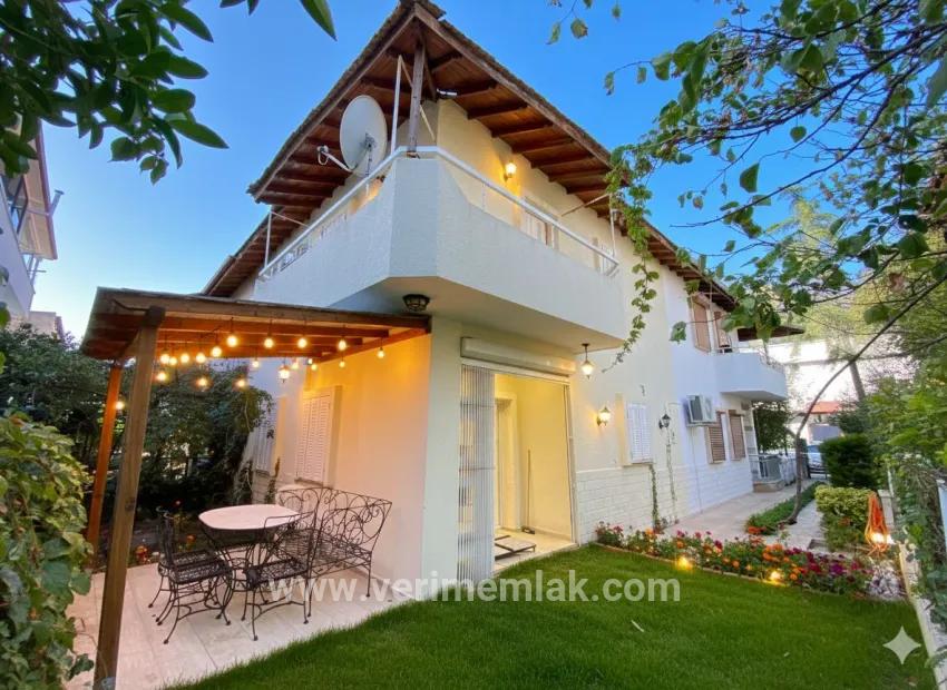 Seferihisar Mersin Area In the sea 50m! Zero refurbished, unique for sale 3+1 villa