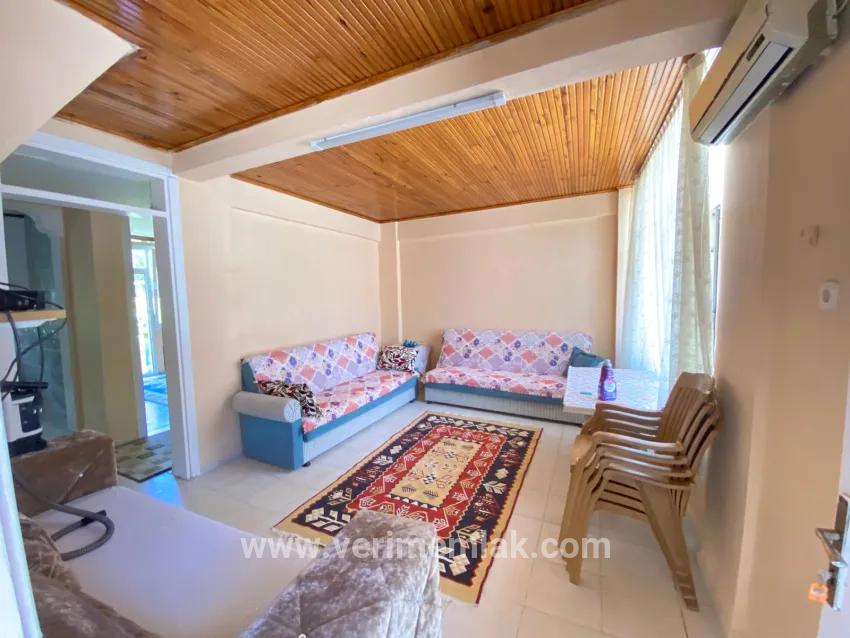 Seferihisar Port In the 350m to the sea, bright net 100m² 2+1 daily flat