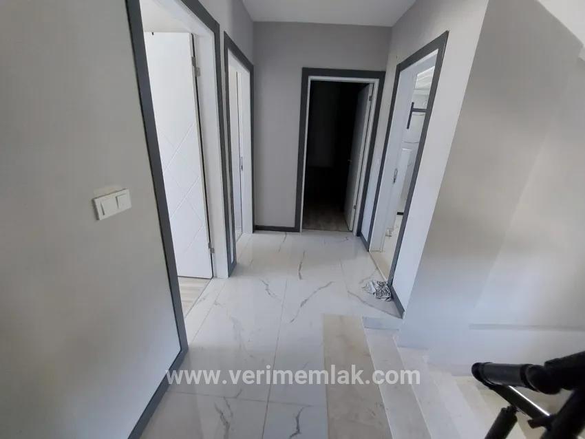 In the Republic Neighbourhood of Seferihisar, 1 km to the sea, a 4+1 wide garden luxurious villa for sale