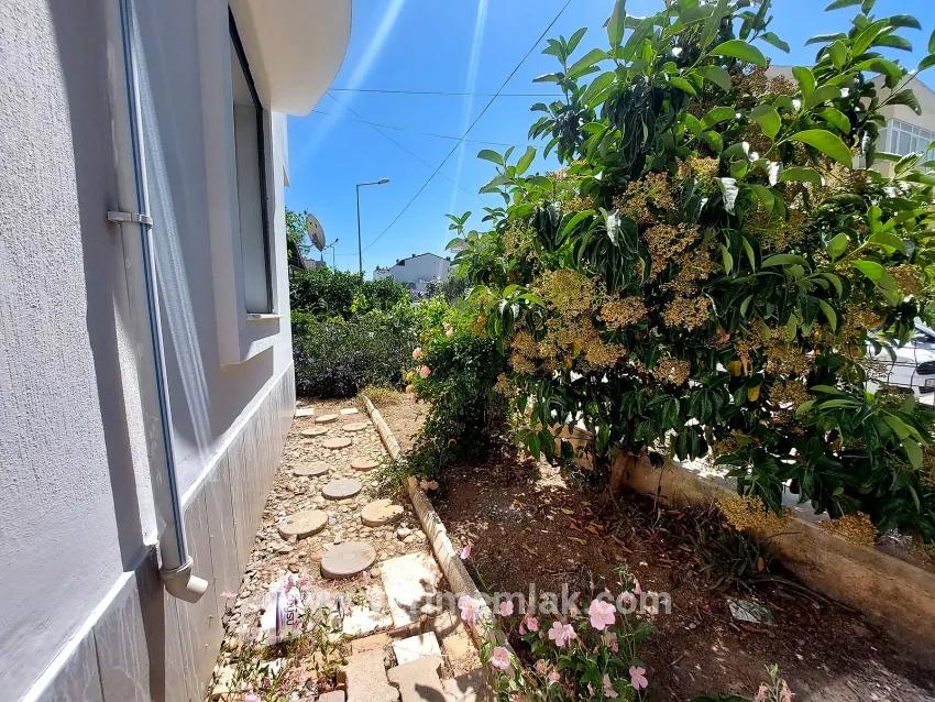 İzmir Seferihisar Ürkmez'de For Sale Garden Ground Floor Apartment 2+1