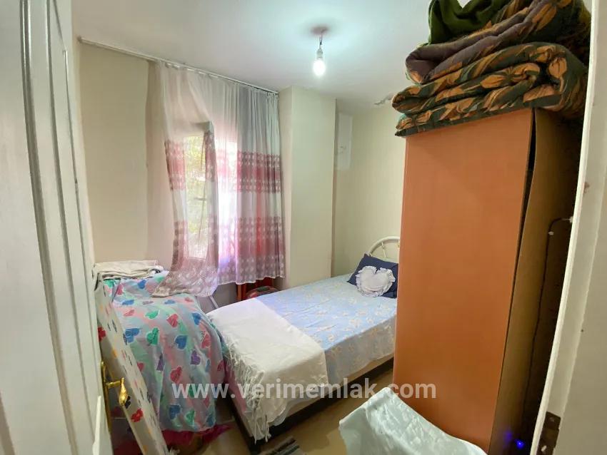 In Seferihisar Atatürk Neighbourhood, 100 metres from the sea, luxurious 3+1 villa with panoramic terrace