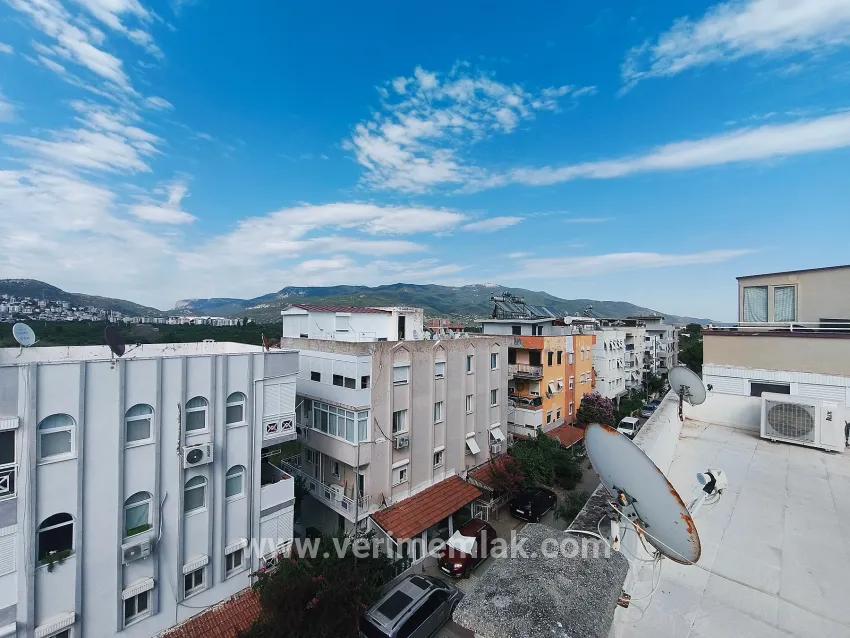 On Gümüldür Beach 1+1 50 m2 furnished at an appropriate price for sale apartment