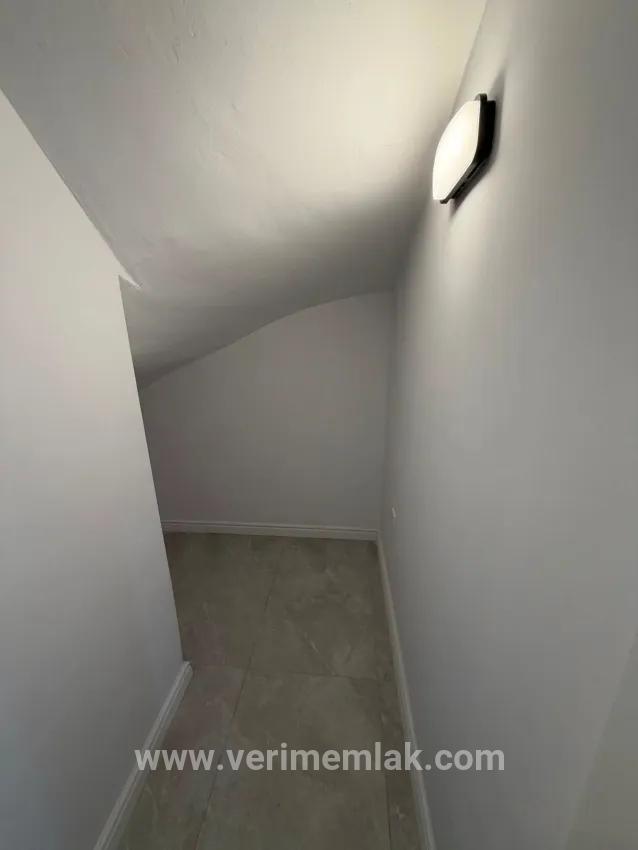 Menderes Gümüldür İnönü Neighbourhood In Select Site Inside | Pool 3+1 Villa for Sale